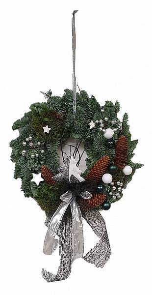 Christmas wreath silver