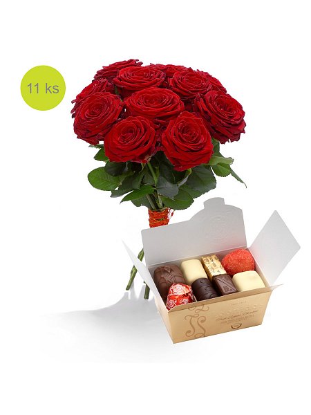 Valentine's red roses and pralines