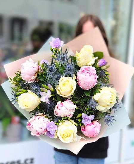 Kytice Pivoňkové potěšení