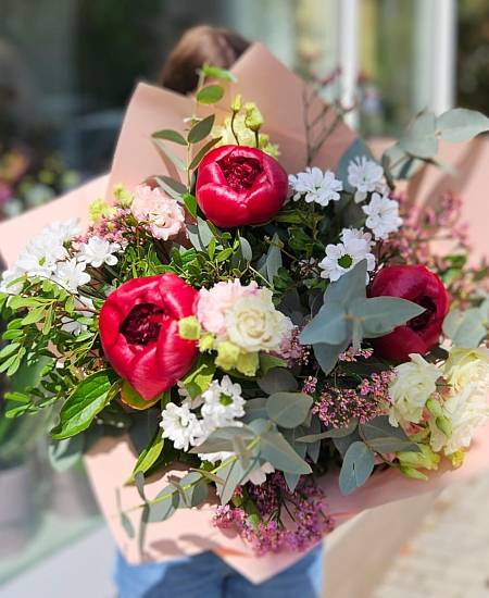 Kytice týdne Pivoňka