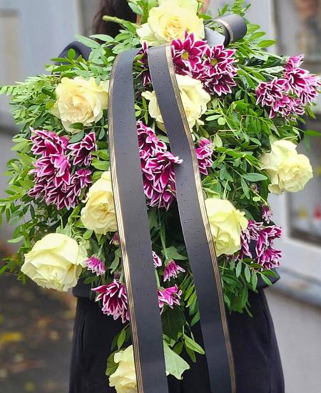Funeral bouquet Chrysanthemum White Rose